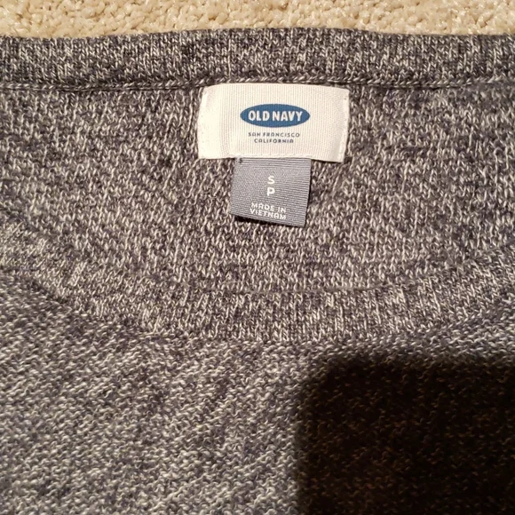 Grey open back crew neck  sweater super soft Old Navy brand - Picture 4 of 5